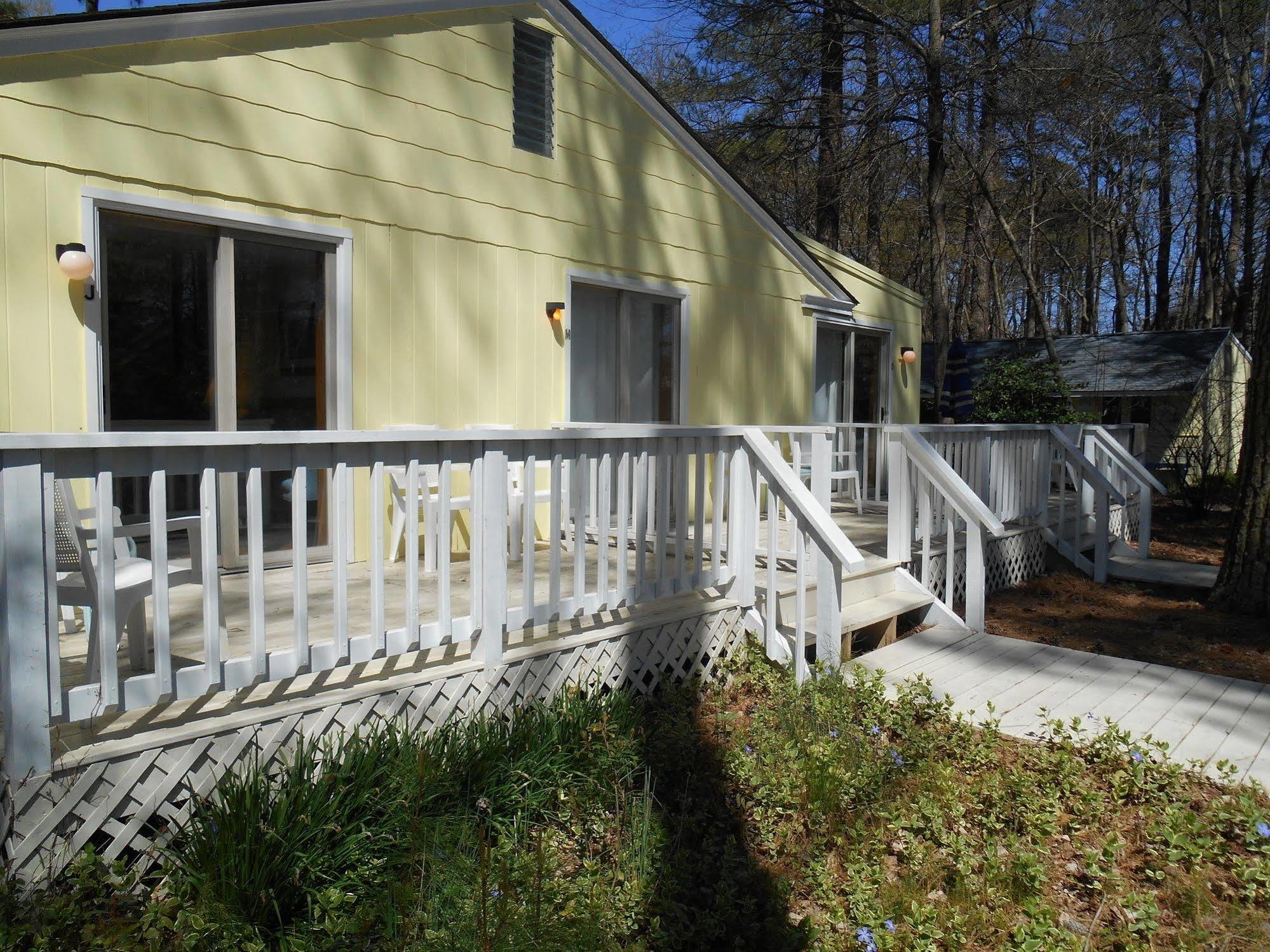 Meris Gardens B&B Bethany Beach Exteriör bild