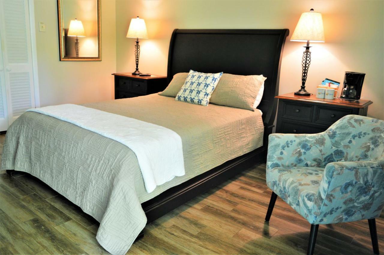 Meris Gardens B&B Bethany Beach Exteriör bild