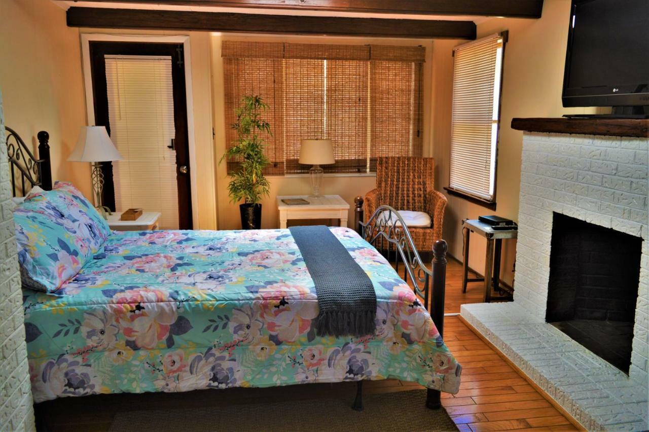 Meris Gardens B&B Bethany Beach Exteriör bild